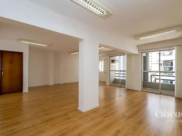 Sala para alugar, no bairro Centro em Curitiba