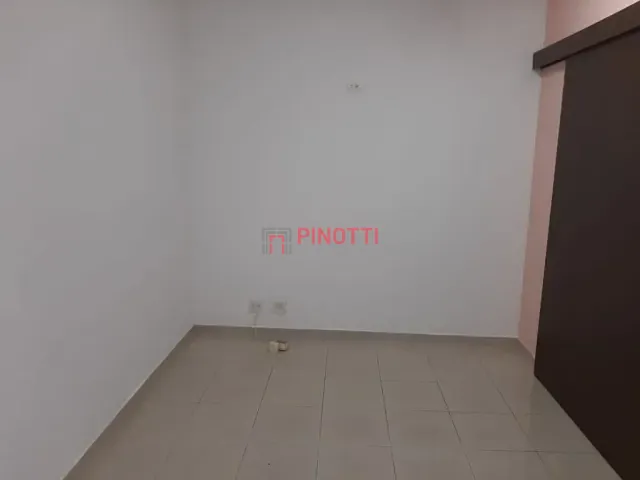 Sala à venda, no bairro Jardim do Mar em São Bernardo do Campo