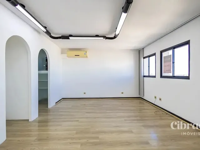Sala para alugar, no bairro Centro em Curitiba
