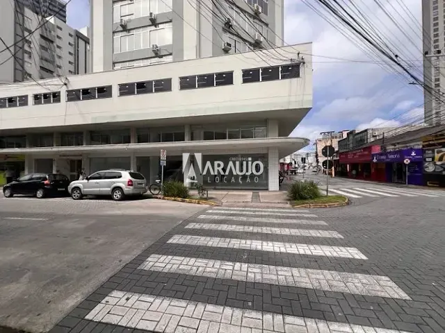Sala para alugar, no bairro Centro em Itajaí