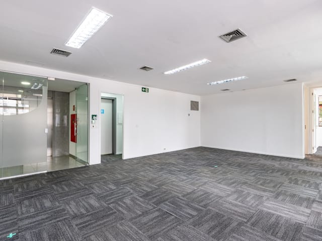 Sala com 130m², à venda, no bairro Brooklin em São Paulo