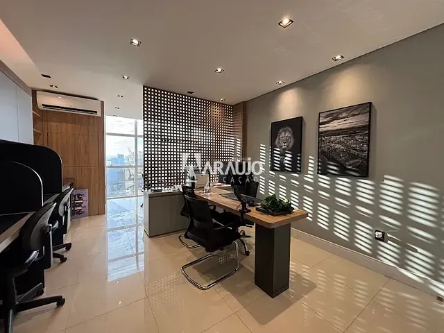 Sala para alugar, no bairro Centro em Navegantes