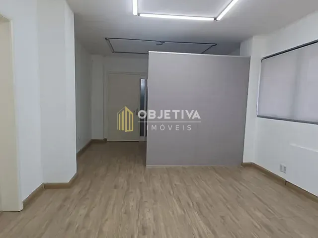 Sala à venda, no bairro Centro em Novo Hamburgo