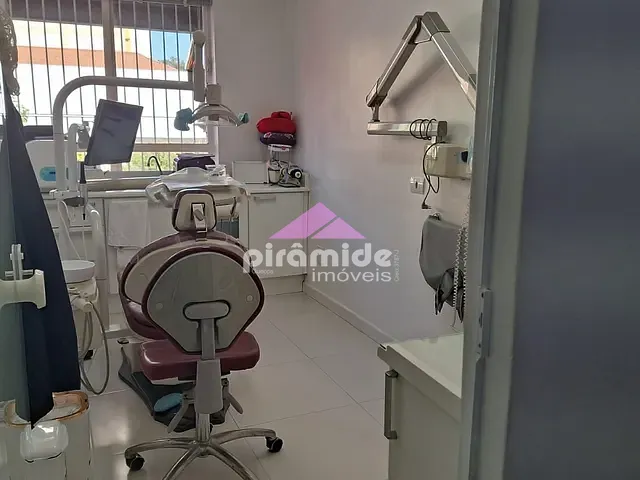 Sala com 42m², à venda, no bairro Centro em São José dos Campos