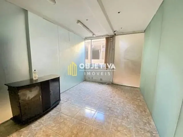 Sala com 160m², à venda, no bairro Moinhos de Vento em Porto Alegre