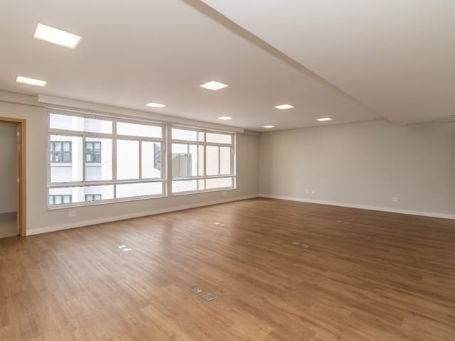Sala com 150m², à venda, no bairro Sé em São Paulo