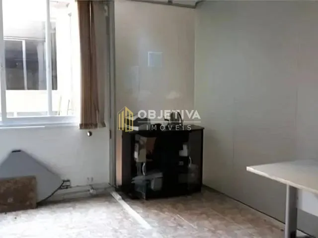 Sala com 80m², à venda, no bairro Moinhos de Vento em Porto Alegre