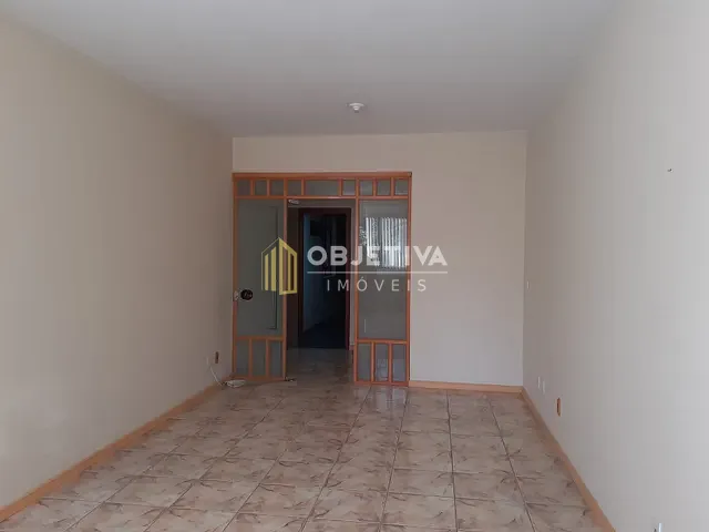 Sala à venda, no bairro Petrópolis em Porto Alegre