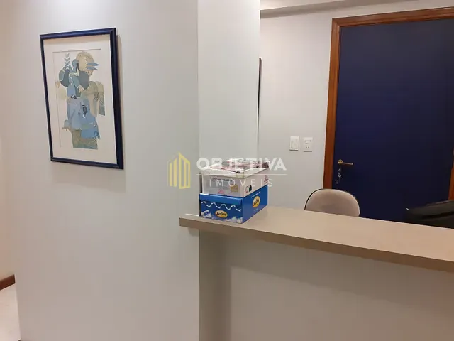 Sala à venda, no bairro Três Figueiras em Porto Alegre