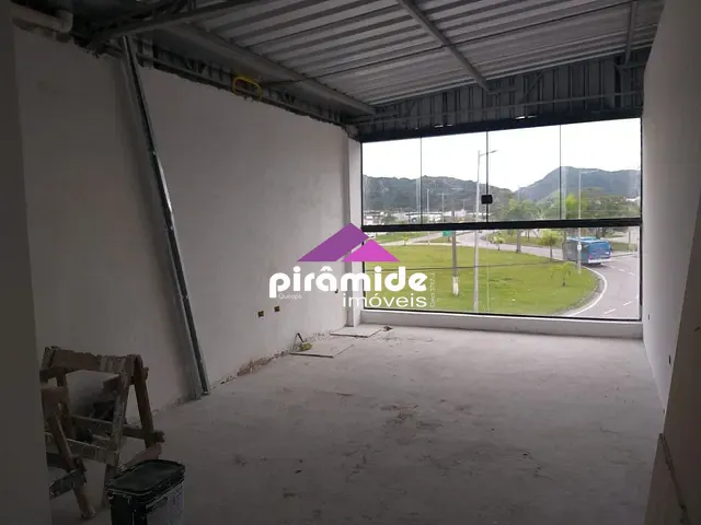 Sala com 25m², para alugar, no bairro Balneário Forest em Caraguatatuba
