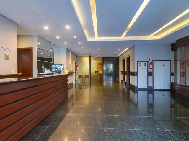 Sala à venda, no bairro Mercês em Curitiba