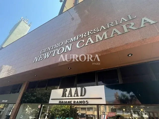 Sala com 147m², para alugar, no bairro Centro em Londrina