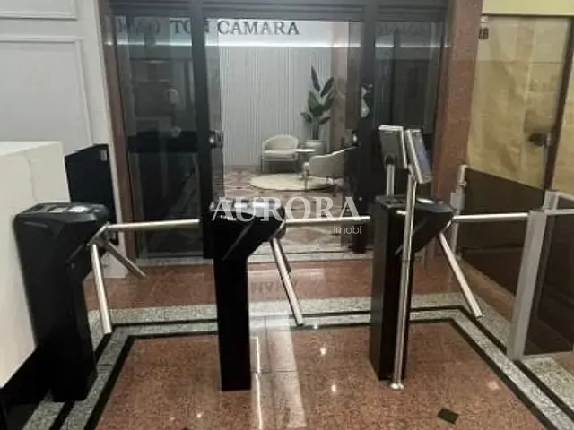 Sala com 147m², para alugar, no bairro Centro em Londrina