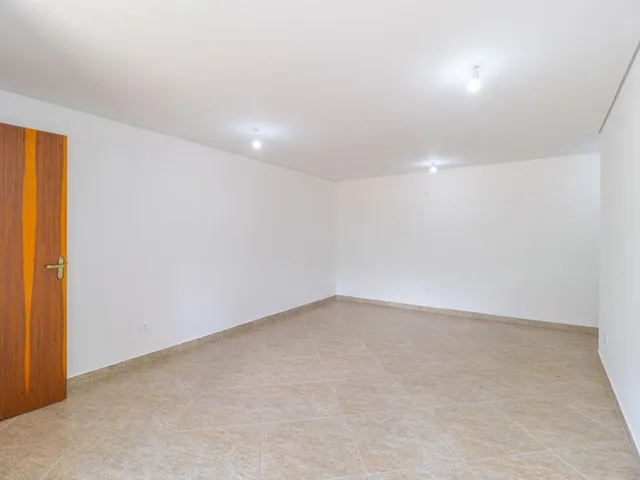 Sala para alugar, no bairro Vila Torres em Campo Largo