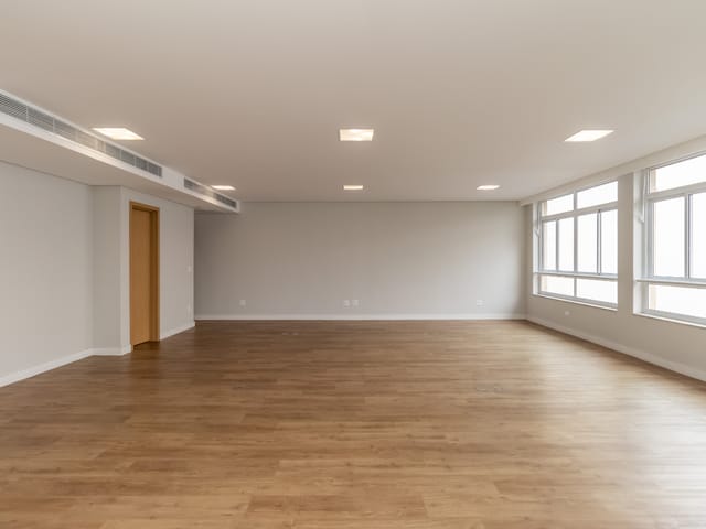 Sala com 150m², à venda, no bairro Sé em São Paulo