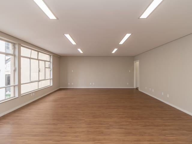 Sala com 150m², à venda, no bairro Sé em São Paulo