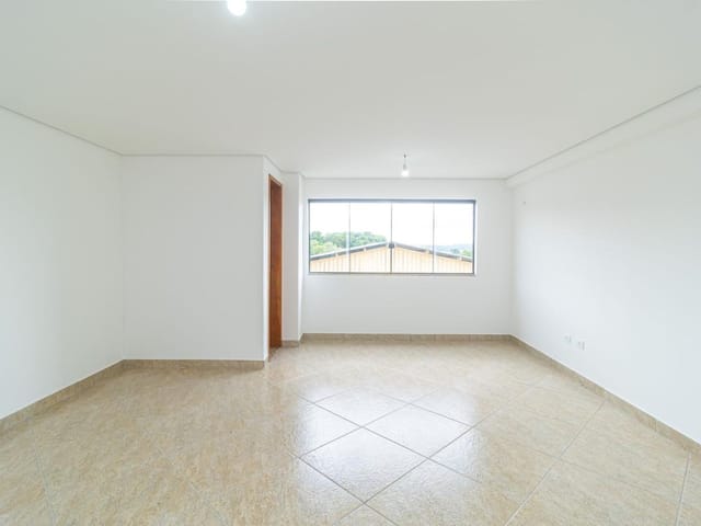Sala para alugar, no bairro Vila Torres em Campo Largo