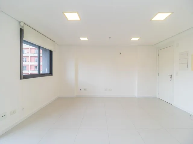 Sala para alugar, no bairro Centro em Curitiba
