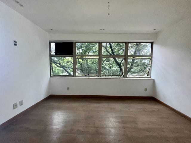 Sala com 58m², à venda, no bairro Jardim Paulista em São Paulo