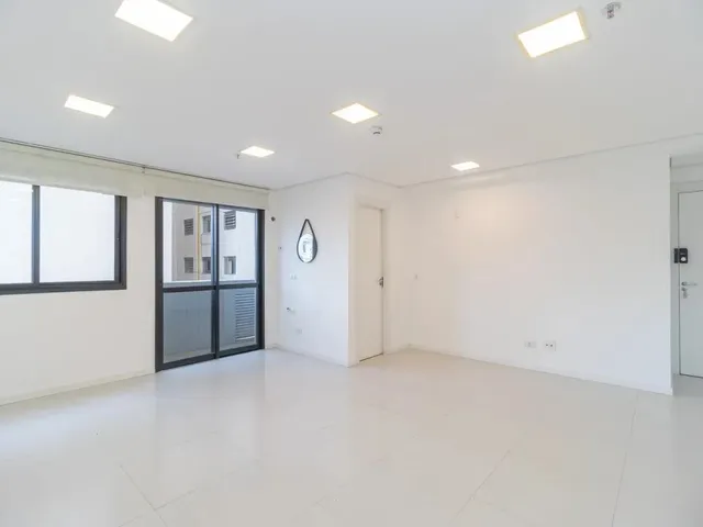 Sala para alugar, no bairro Centro em Curitiba
