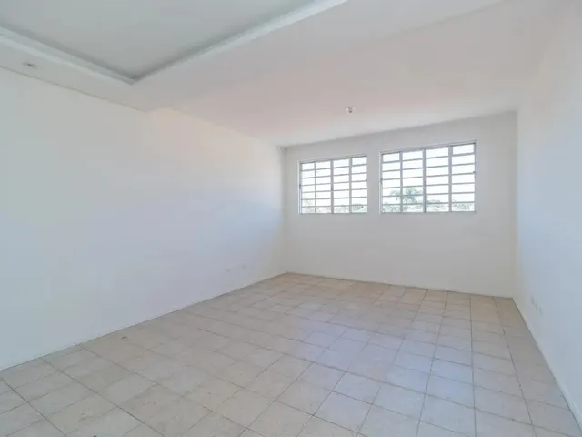 Sala para alugar, no bairro Santa Felicidade em Curitiba
