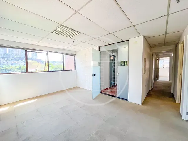 Sala para alugar, no bairro Berrini em São Paulo