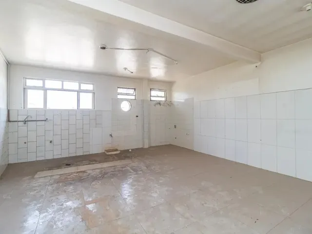 Sala para alugar, no bairro Campo Comprido em Curitiba