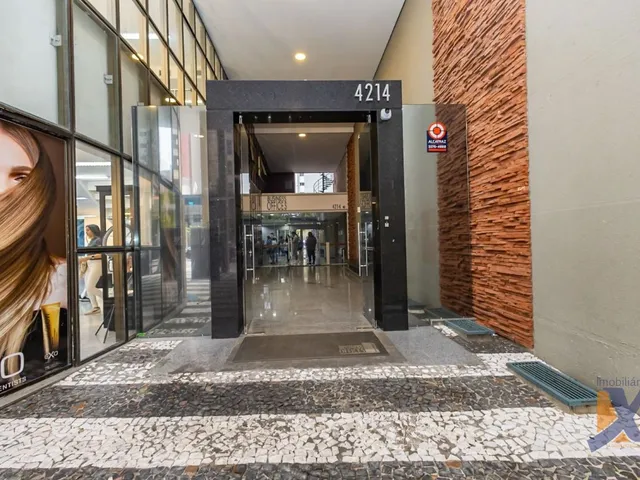 Sala à venda, no bairro Centro em Curitiba