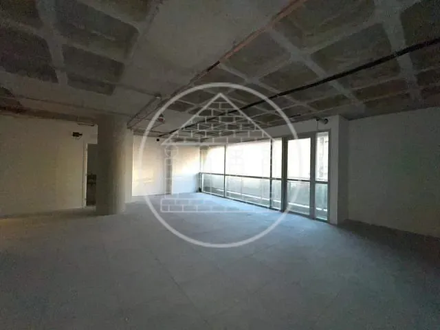 Sala para alugar, no bairro Santo Amaro em São Paulo