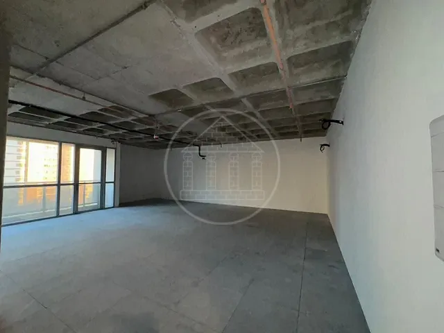 Sala para alugar, no bairro Santo Amaro em São Paulo