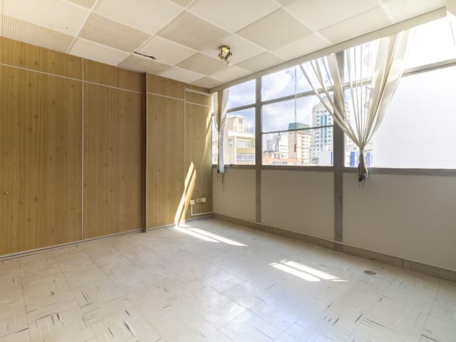 Sala com 76m², à venda, no bairro Higienópolis em São Paulo