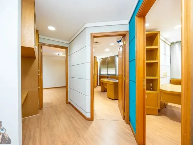 Sala para alugar, no bairro Bom Retiro em Curitiba