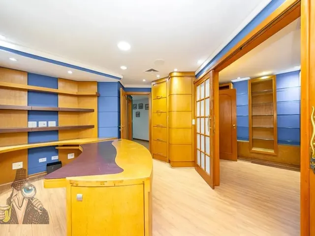 Sala para alugar, no bairro Bom Retiro em Curitiba
