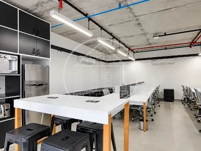Sala com 121m², à venda, no bairro Chácara Santo Antônio (Zona Sul) em São Paulo