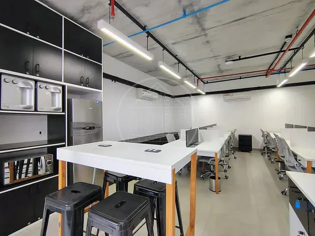 Sala com 121m², à venda ou para alugar, no bairro Chácara Santo Antônio (Zona Sul) em São Paulo
