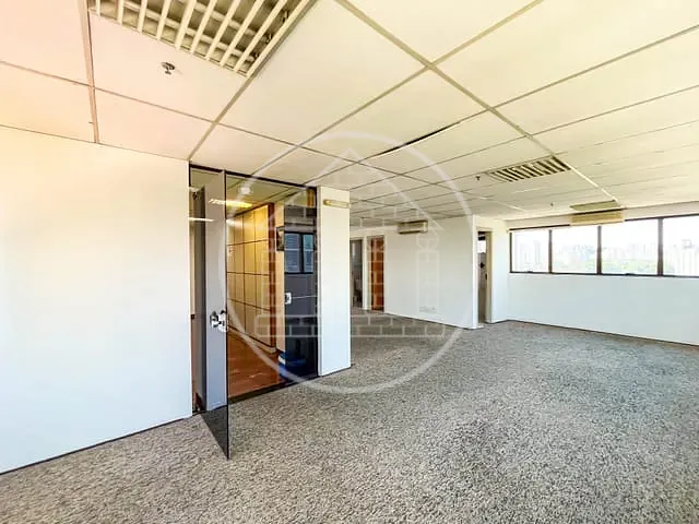 Sala para alugar, no bairro Berrini em São Paulo