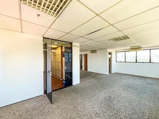 Sala para alugar, no bairro Berrini em São Paulo