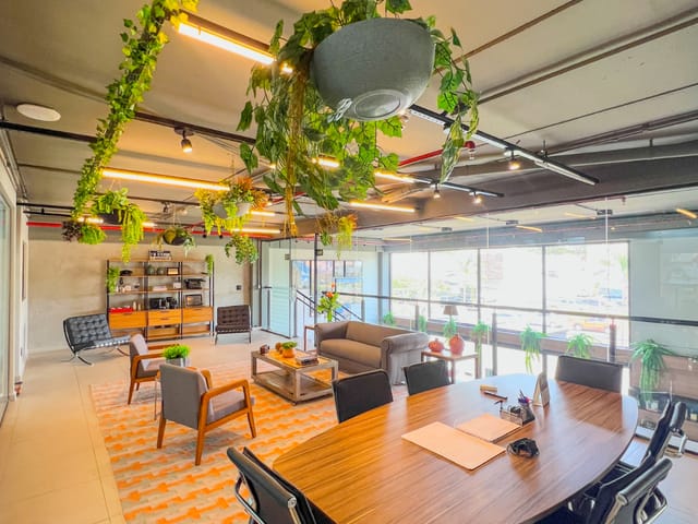 Sala com 2832m², à venda, no bairro Residencial Flórida em Ribeirão Preto