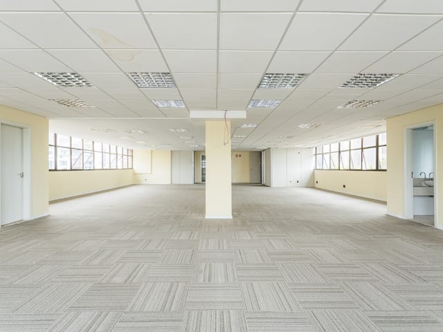 Sala com 266m², à venda, no bairro Vila Olímpia em São Paulo