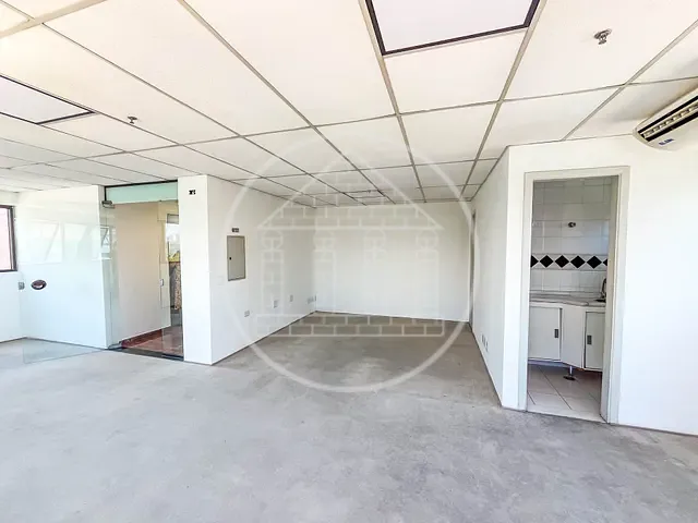 Sala para alugar, no bairro Cidade Monções em São Paulo