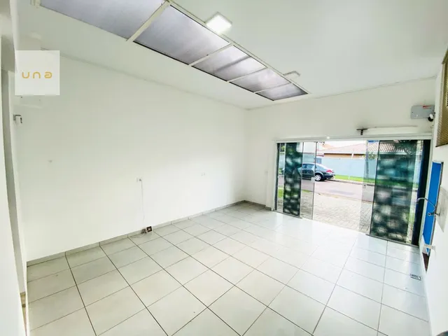 Sala para alugar, no bairro Novo Mundo em Curitiba