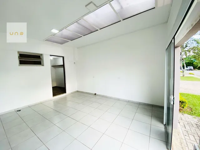 Sala para alugar, no bairro Novo Mundo em Curitiba