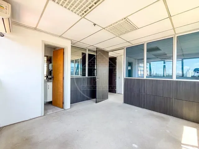 Sala para alugar, no bairro Cidade Monções em São Paulo