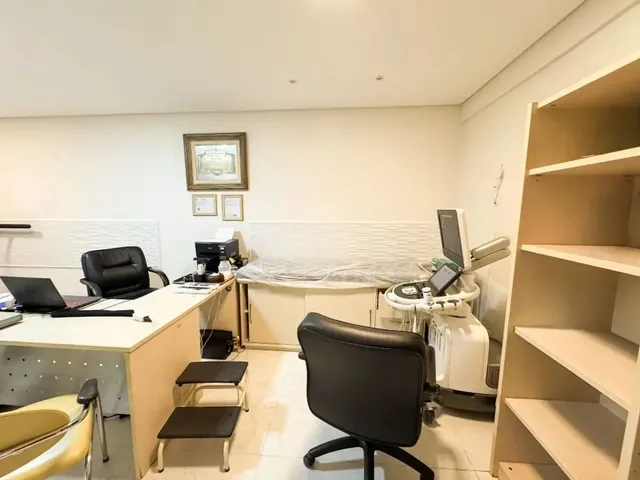 Sala à venda, no bairro Bigorrilho em Curitiba
