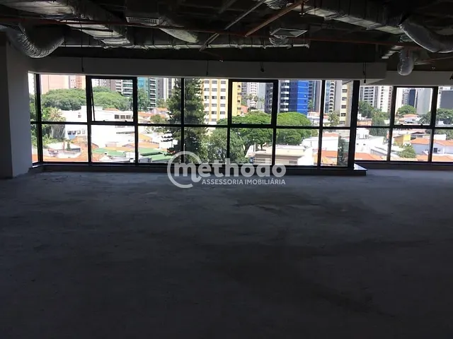 Sala com 213m², para alugar, no bairro Cambuí em Campinas