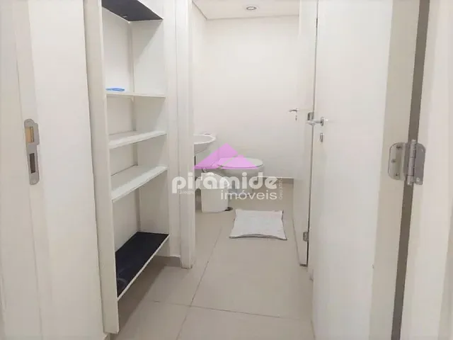 Sala com 35m², à venda, no bairro Jardim Oswaldo Cruz em São José dos Campos