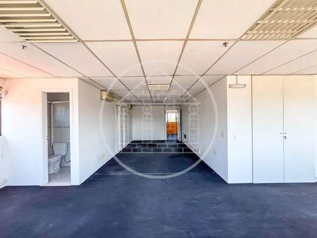 Sala para alugar, no bairro Cidade Monções em São Paulo