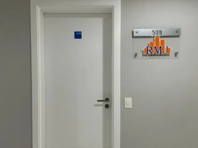 Sala à venda, no bairro Bigorrilho em Curitiba