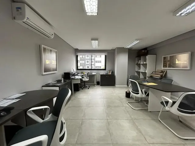 Sala à venda, no bairro Bigorrilho em Curitiba