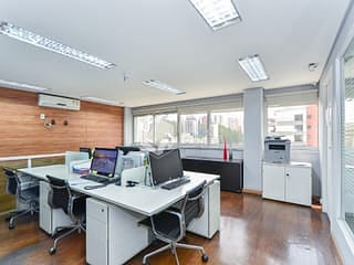 Foto do Sala-Conjunto comercial para venda e locação em Vila Andrade, 140m²